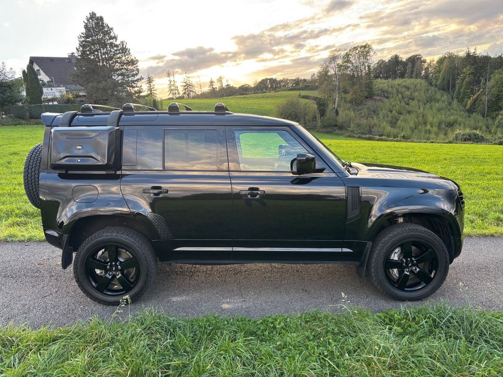 Image of Land Rover Defender