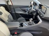 Peugeot 3008 PureTech 130 Stop & Start GPF Active - Peugeot 3008: Active