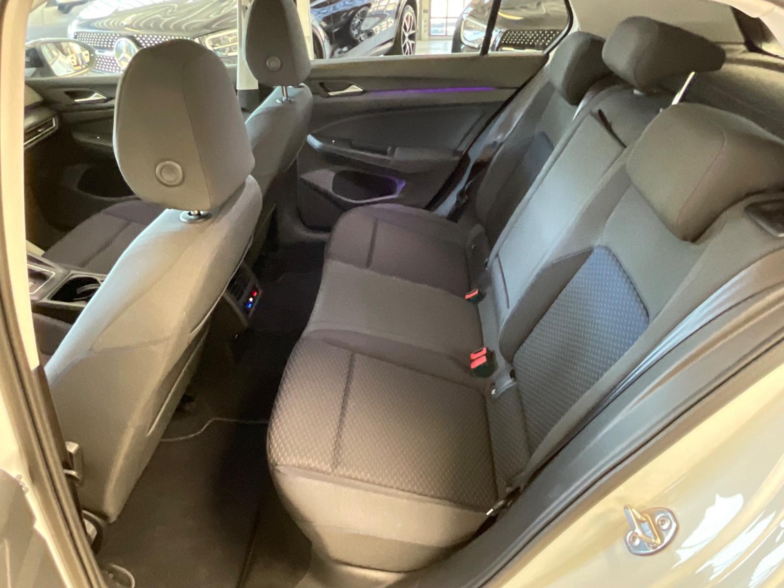 Volkswagen Golf VIII Lim. United eTSI, миниатюра 25