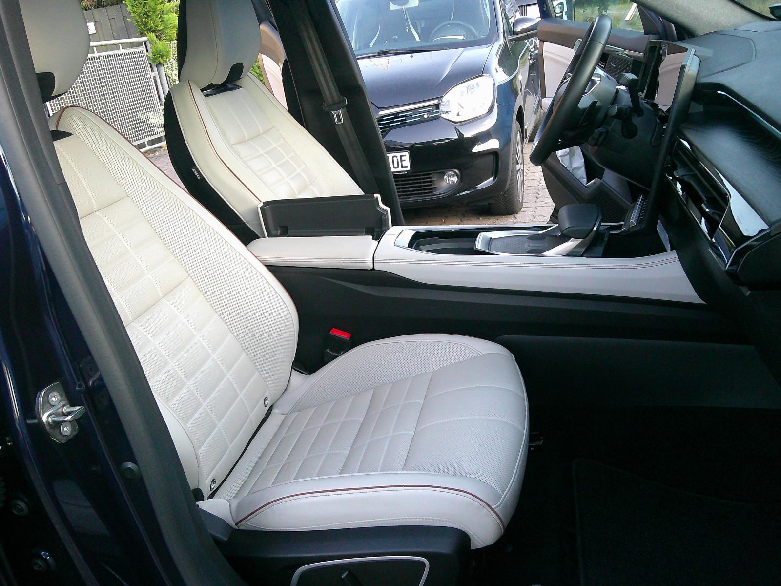 Renault Espace VI Iconic E-Tech Hybrid
