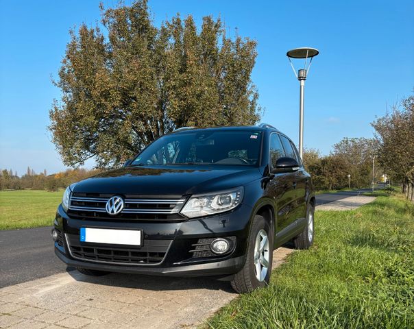 Volkswagen VW Tiguan 2.0 TDI Lounge Sport & Style DSG 4M | 