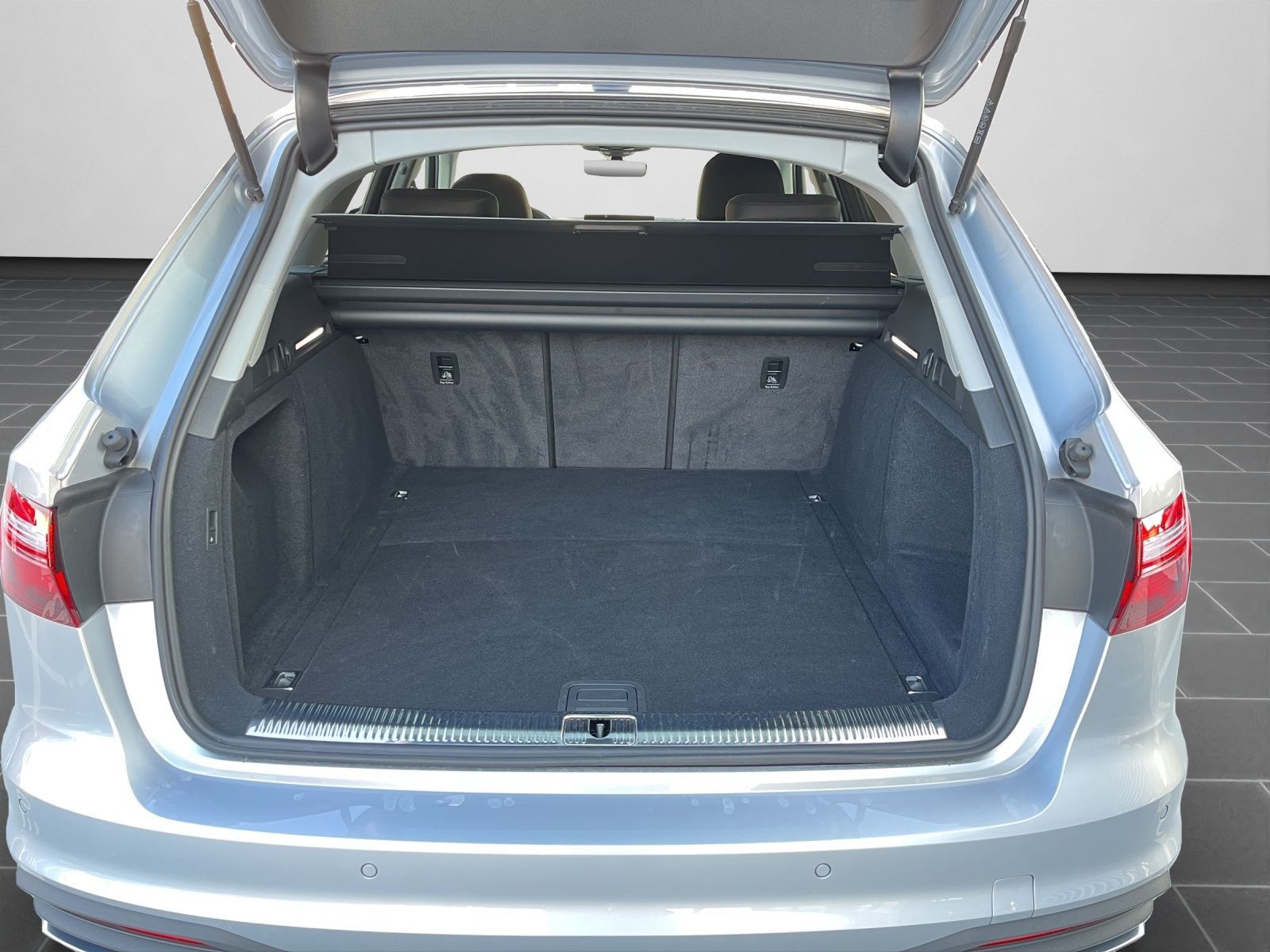 Audi A4 - Bild 14