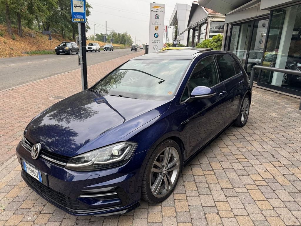 Image of Volkswagen Golf