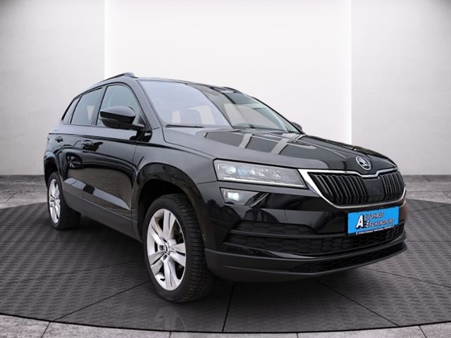 Fahrzeugabbildung SKODA Karoq 1.6 TDI SCR DSG Style LED NAVI KESSY SMART