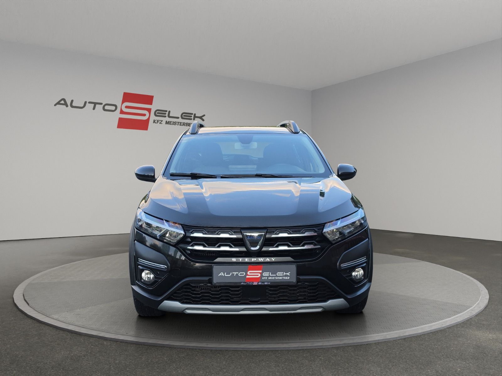 Fahrzeugabbildung Dacia Sandero III Stepway Comfort AUS 1.HAND
