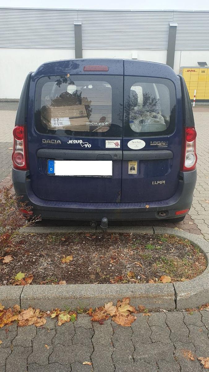 Dacia Logan 2009 — салон