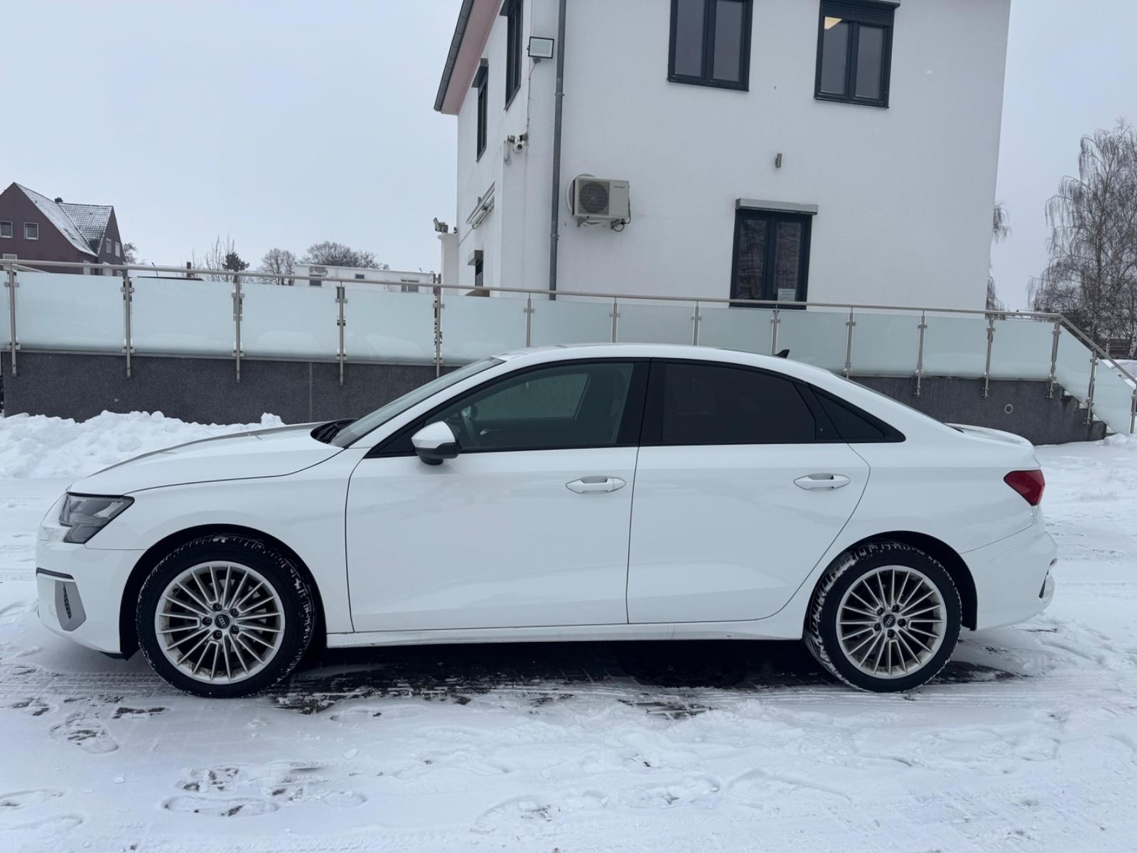 Audi A3 Limousine 35 TDI advanced*S-TRONIC*NAVI*