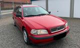 Volvo V40 1.8 Benzin Schiebedach  Anhänger... - gebrauchte Volvo V40 aus dem Jahr 1997