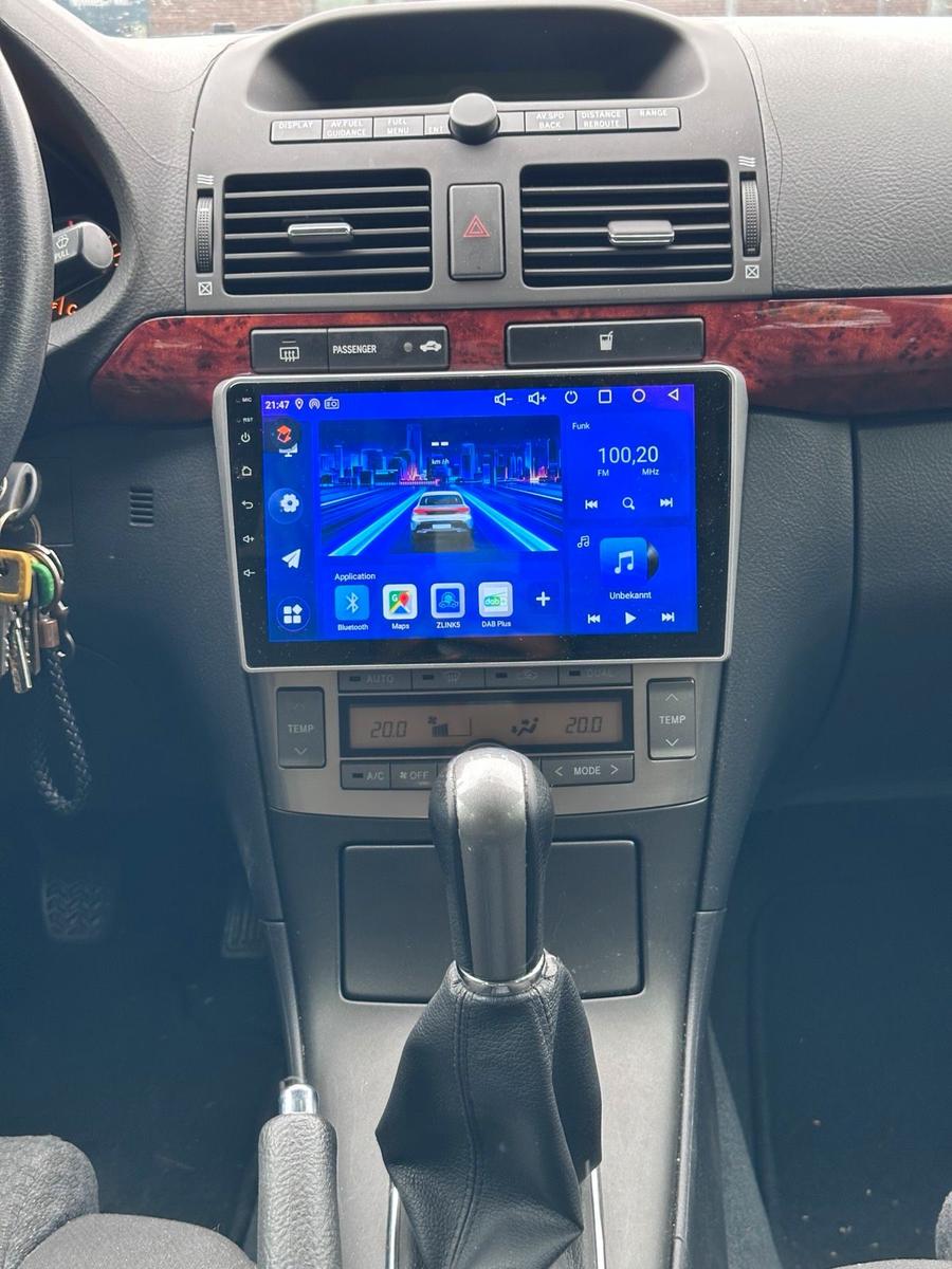 Toyota Avensis 2004 — photo 9