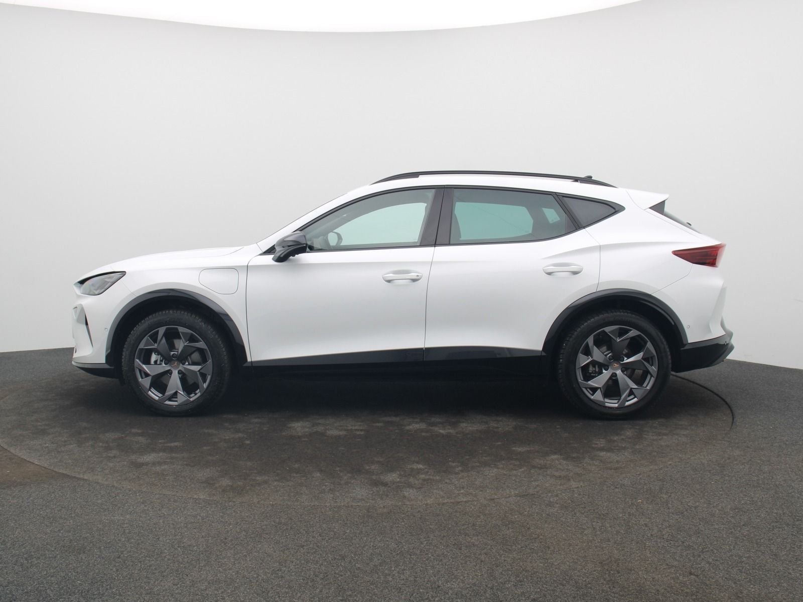 Cupra Formentor 1.5e-Hybrid DSG FullLink Matrix ACC foto 4