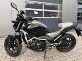 Honda NC750SDH DCT - Honda NC750S DCT