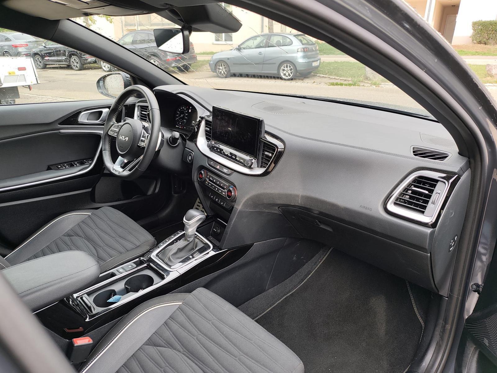 Kia Ceed SW GT Line Navi LED JBL ACC Totwinkel