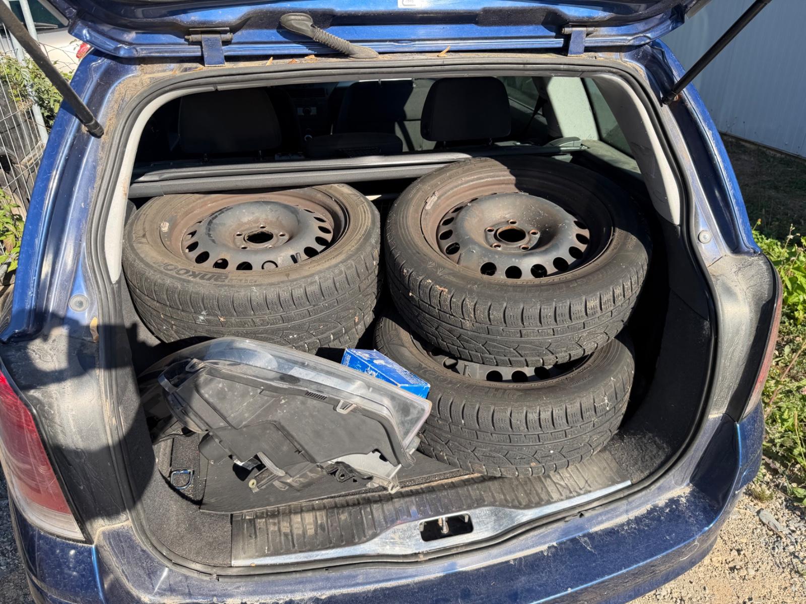 Opel Astra 2005 — photo 10
