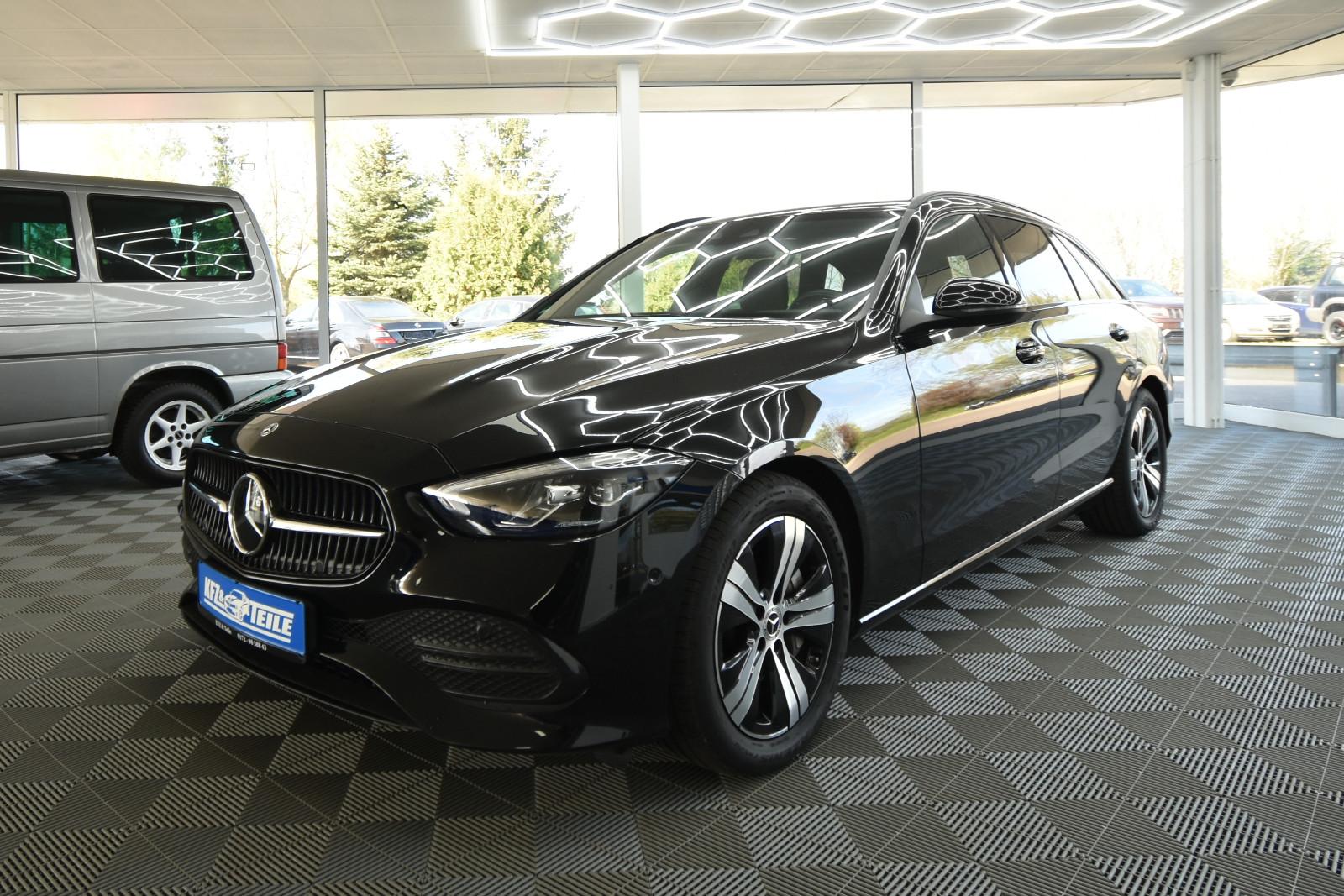 Mercedes-Benz C220 T-Modell Avantgarde LED ACC SHZ AHK RFK