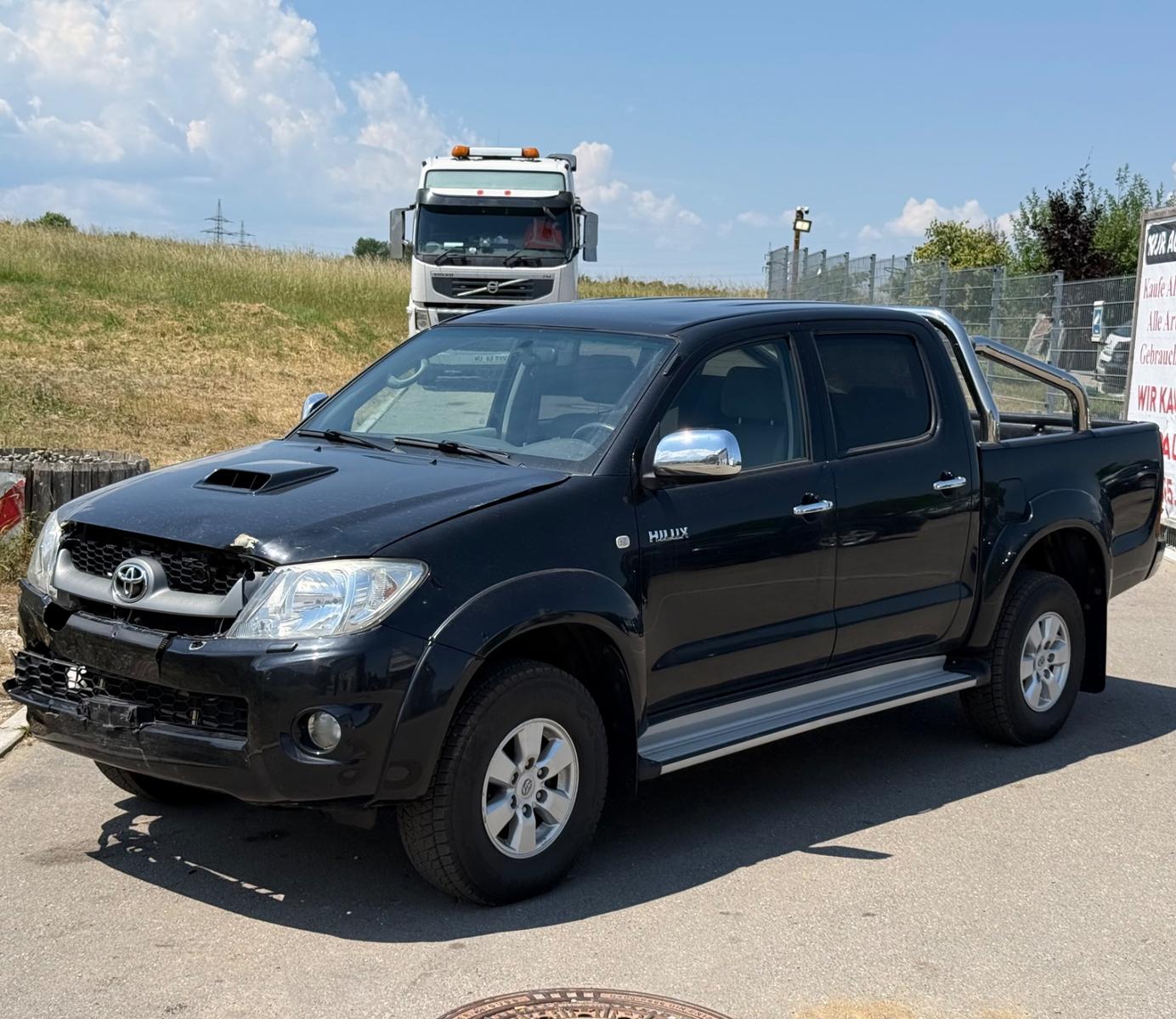Toyota Hilux Pick-Up Double Cab 2.5 D-4D 4x4 *139.TKM*