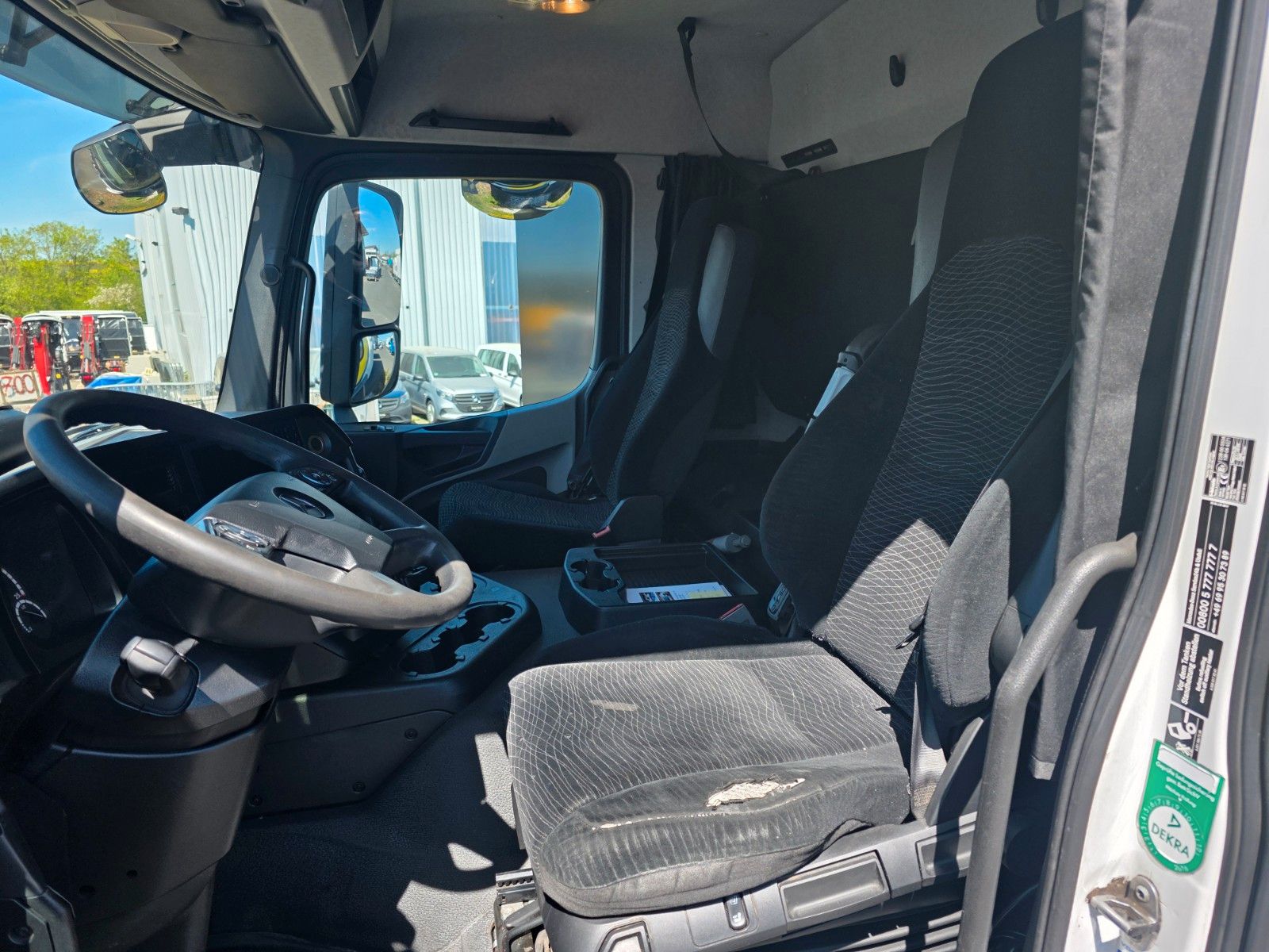 Fahrzeugabbildung Mercedes-Benz Antos 2543 L Schwenkwand LBW BÄR 2.500kg AHK