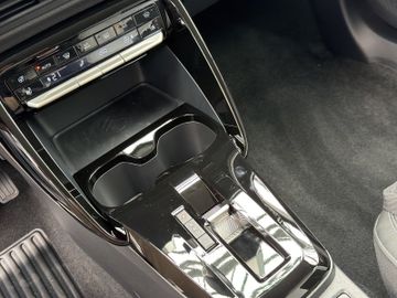 Citroën C3 1.2 110 MAX Kam.+LED+Navi+SHZ+Alcant.+PDC+AUT