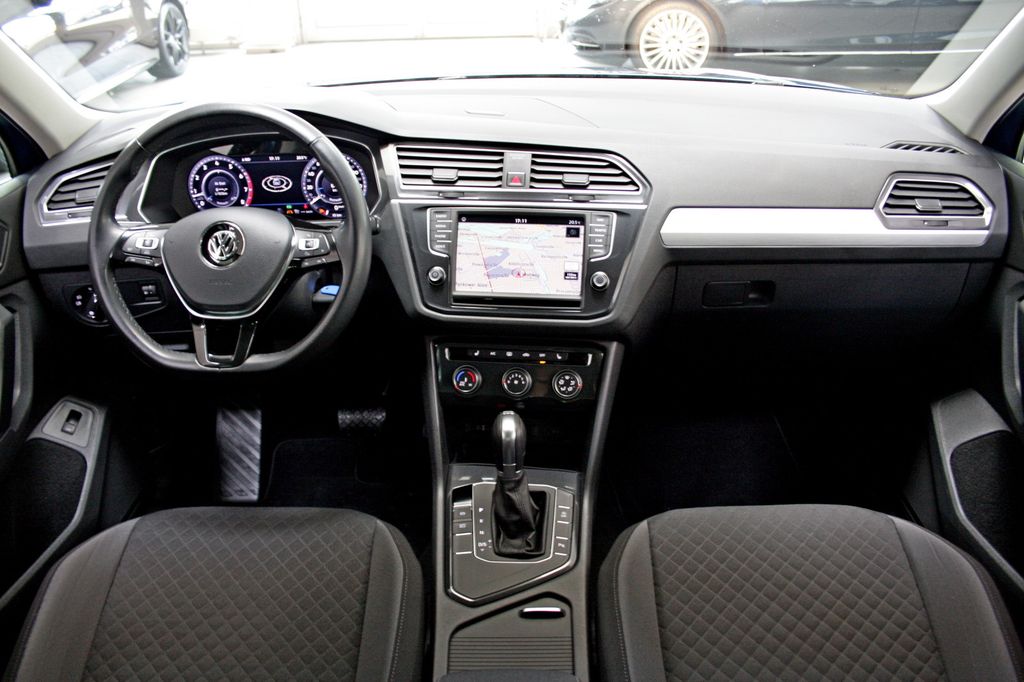 Volkswagen Tiguan 1,4 TSI BMT DSG AHK ACC 1. BESITZ VIRTUAL
