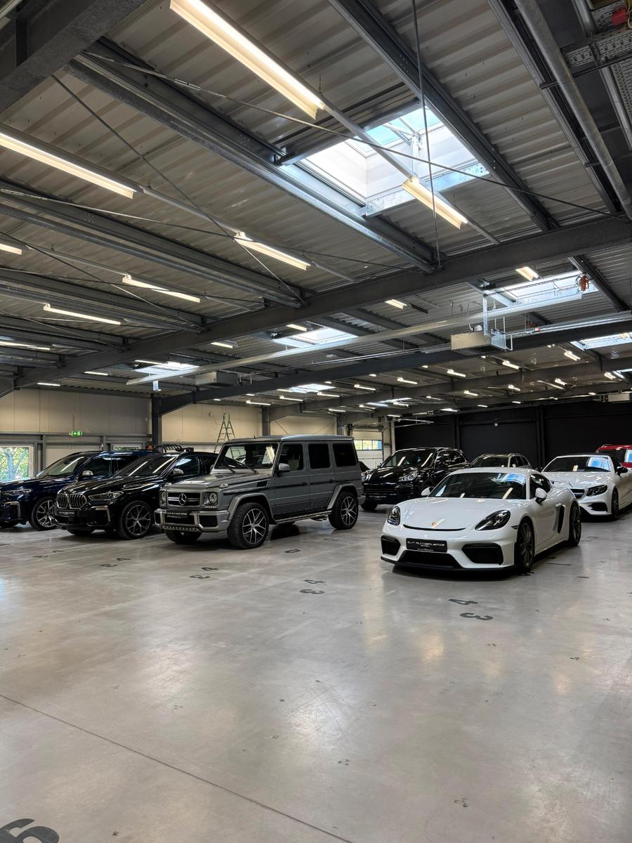 showroom-image-main