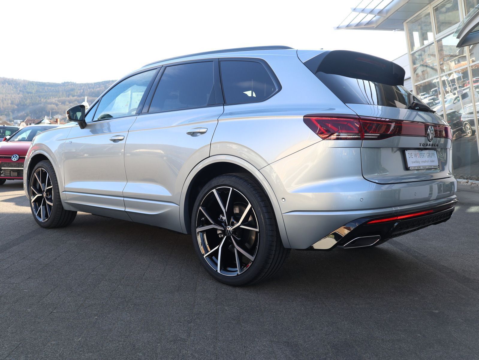 Volkswagen Touareg R-Line 3.0 TDI 4M AHK PANO LUFT STHZG foto 3