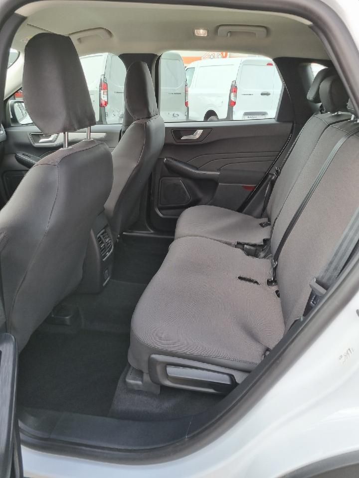Fahrzeugabbildung Ford Kuga Cool & Connect