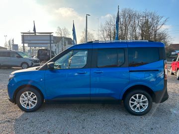 Ford Tourneo Courier Titanium Winterpaket 5JGarantie!