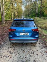 Volkswagen Tiguan Allspace 2.0 TDI SCR 140kW DSG 4MOT C... - blaue Volkswagen Tiguan Allspace