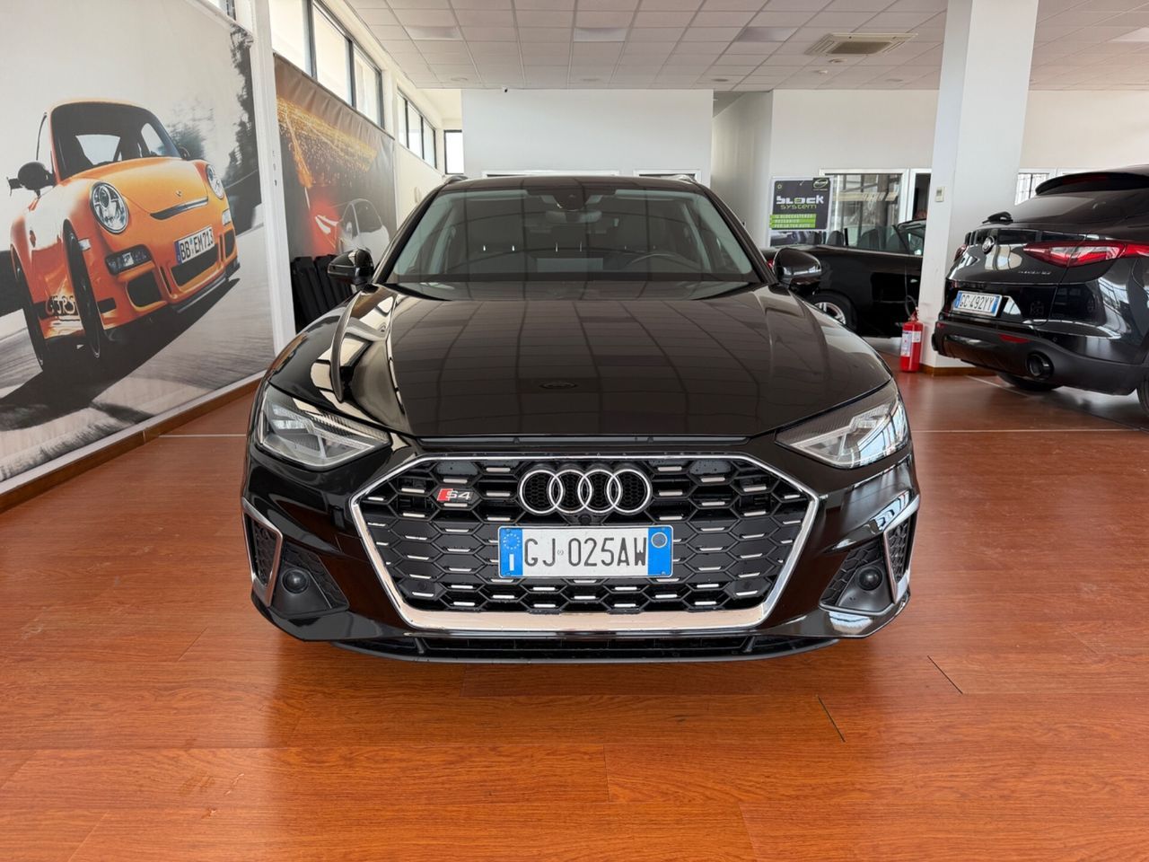 Audi A4 Avant 30 TDI/136 CV S tronic S line edit