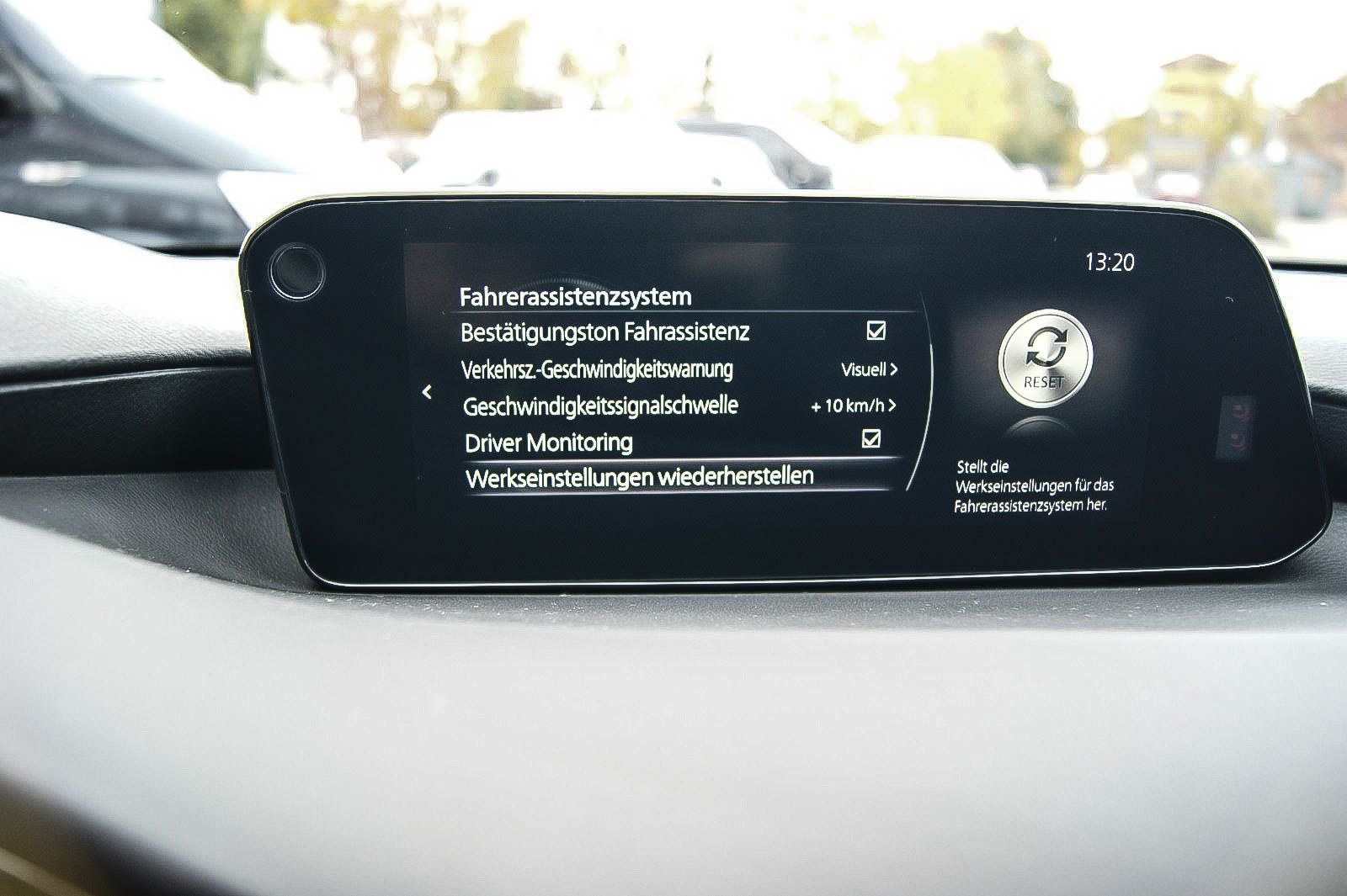 Fahrzeugabbildung Mazda 3 Limousine 2.0 HEADUP LEDER BOSE MATRIX 1.HAND