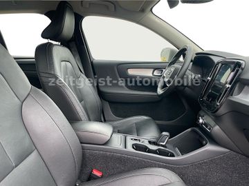 Volvo XC40 - 11