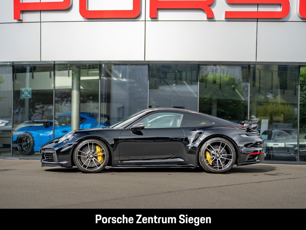 Porsche 992 (911) Turbo S