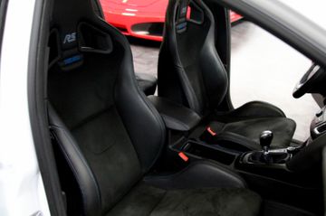 Ford Focus - 9