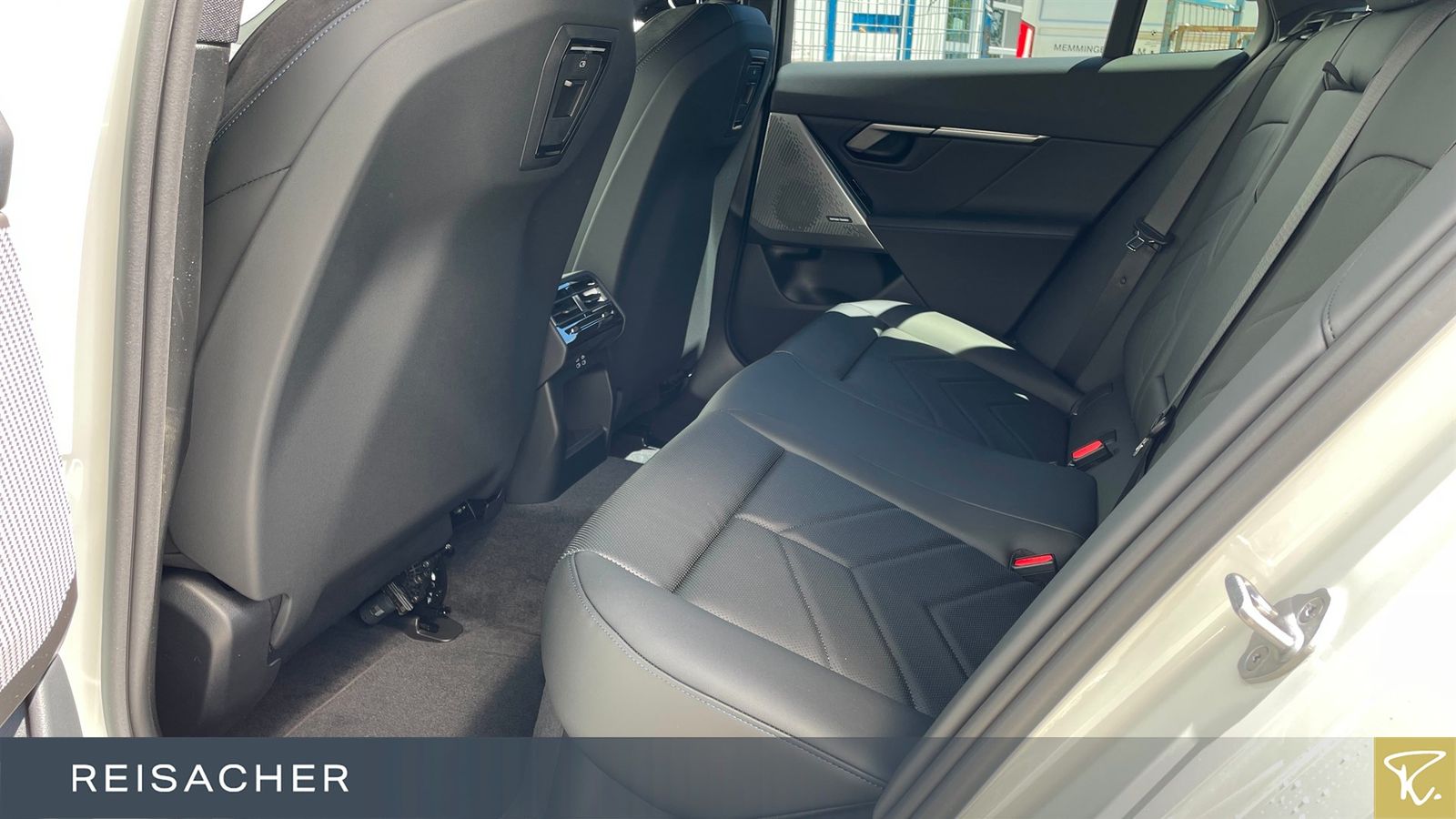 BMW i5 A Tou xDrive40 M-Sport,AHK,DAProf,Autom foto 8