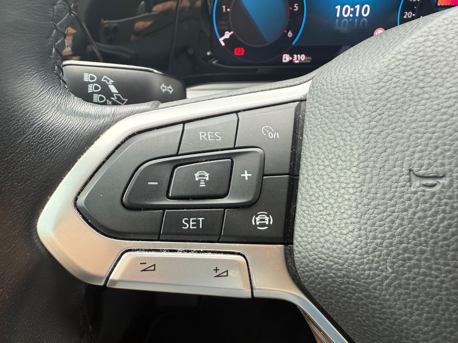 Volkswagen Golf VIII Variant Life, миниатюра 13