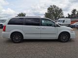 Lancia Voyager S 2.8 CRD 7 Sitze Navi TÜV Neu+Garantie - Lancia: Automatik