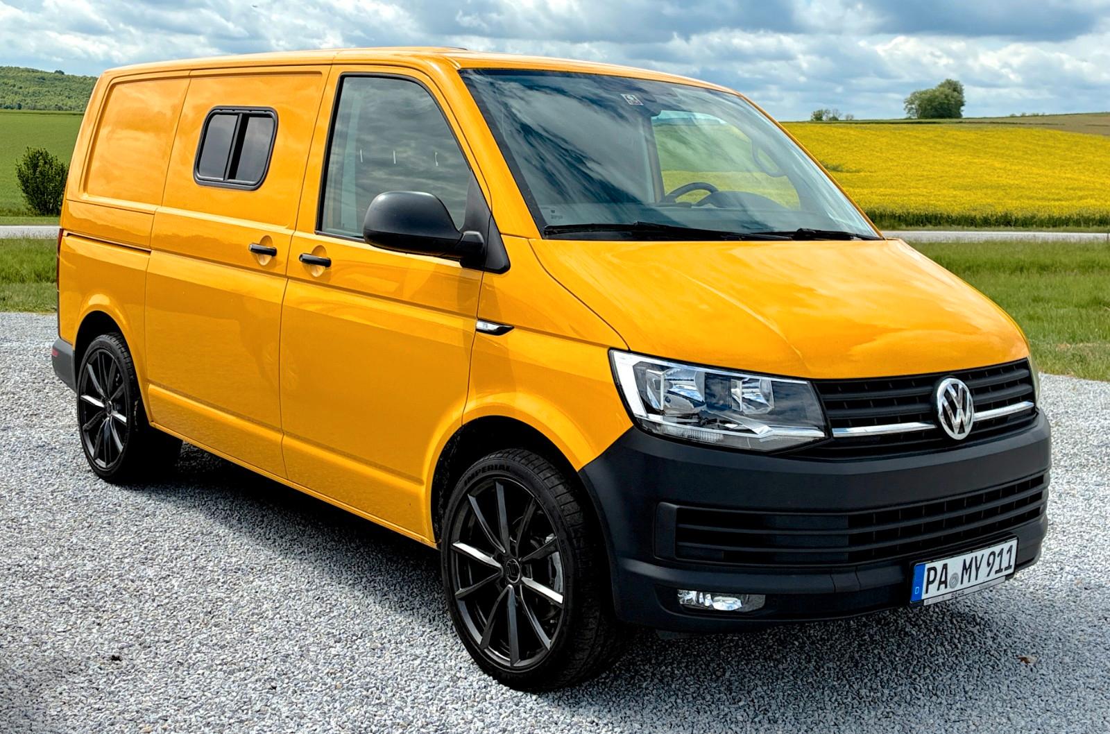 Volkswagen T6 2,0 TDI AHK Standheizung Klima CAMPER SOLAR