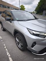 Toyota RAV4 Plug-in Hybrid 4x4 Style | Vollausst - gebrauchte Toyota RAV 4 aus dem Jahr 2024