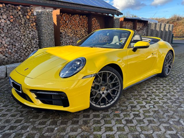 Porsche 911 Carrera 4 Cabriolet *1.Hand*Garantie*