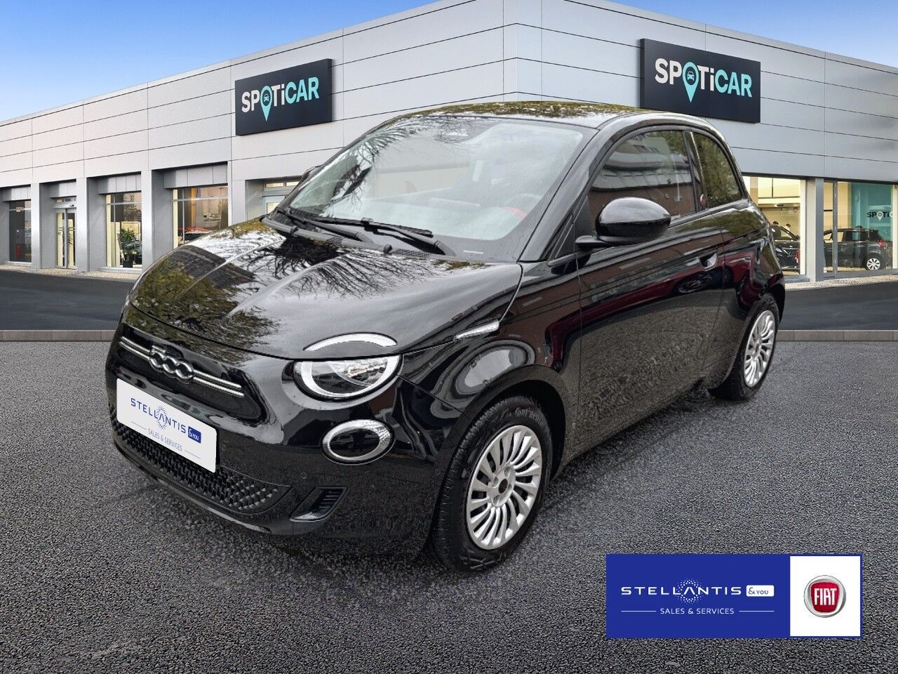 Fiat 500e 3+1 Red (42 kWh)