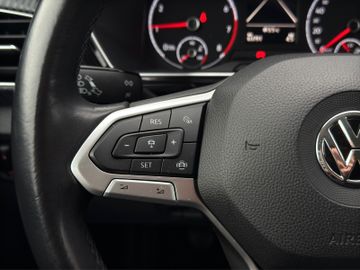 Volkswagen T-Cross 1.0 TSI Style Navi Sitzheizung Klima PDC