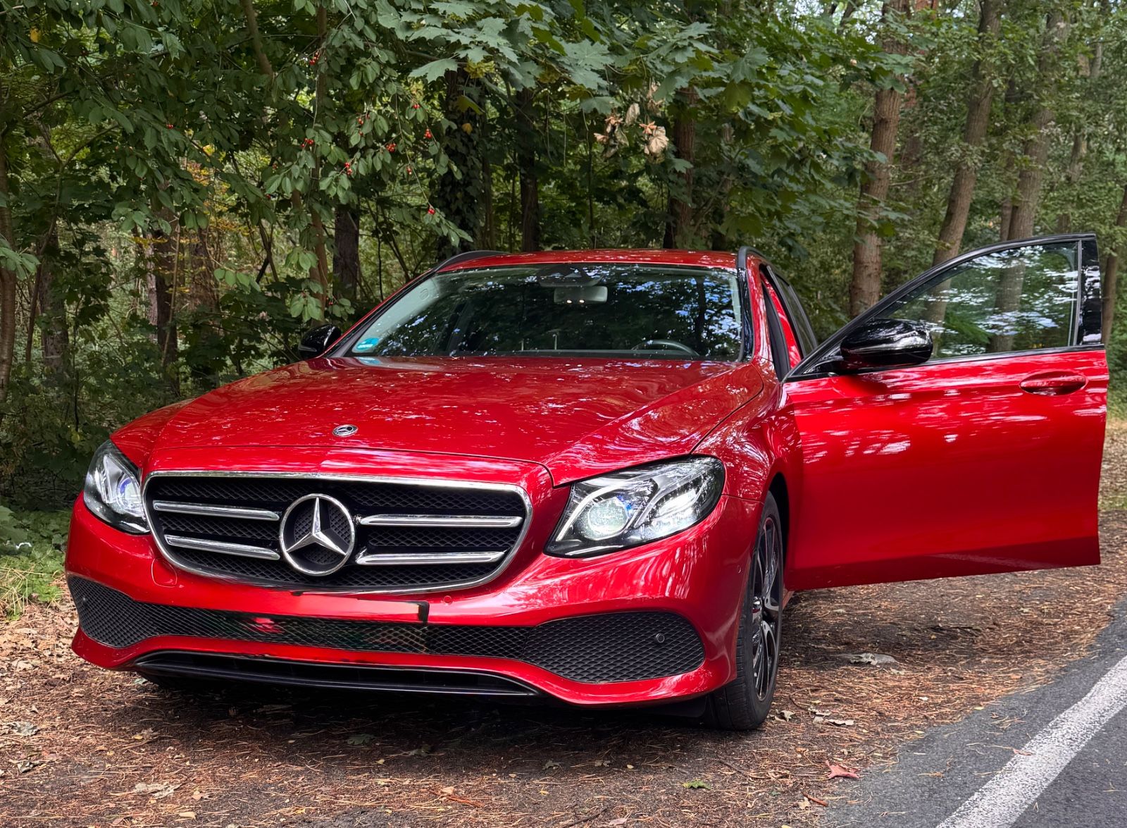 MERCEDES-BENZ E 200 T AVANTGARDE Autom. AVANTGARDE