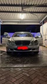 Mercedes-Benz Mercedes e 270 cdi   TÜV NEU - gebrauchte Mercedes-Benz E 270 aus dem Jahr 2004