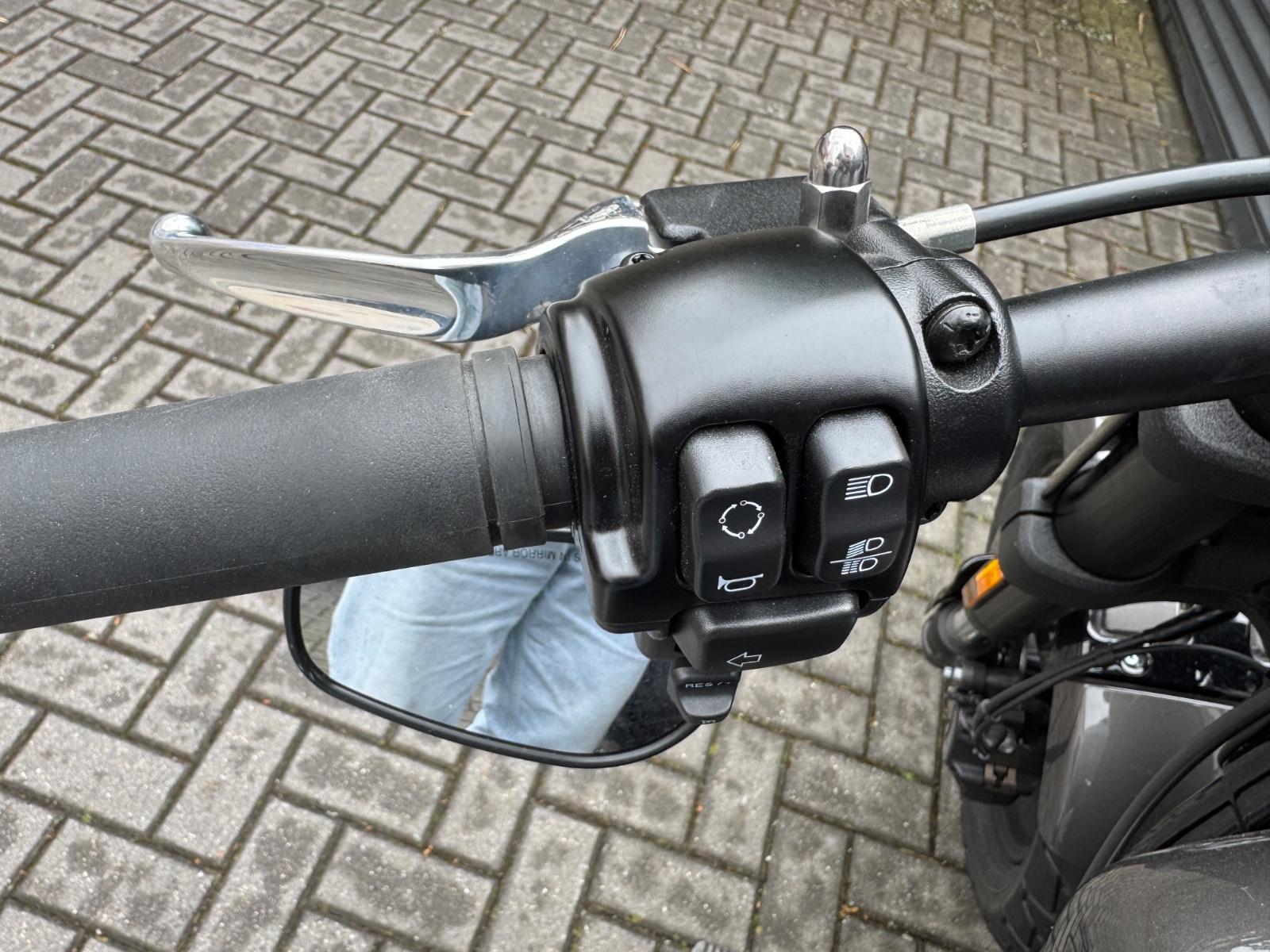 Harley-Davidson FXFBS Fat Bob 114 nur 982 km