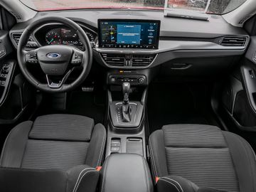 Ford Focus Turnier 1.0 Titanium Stauassistent Navi