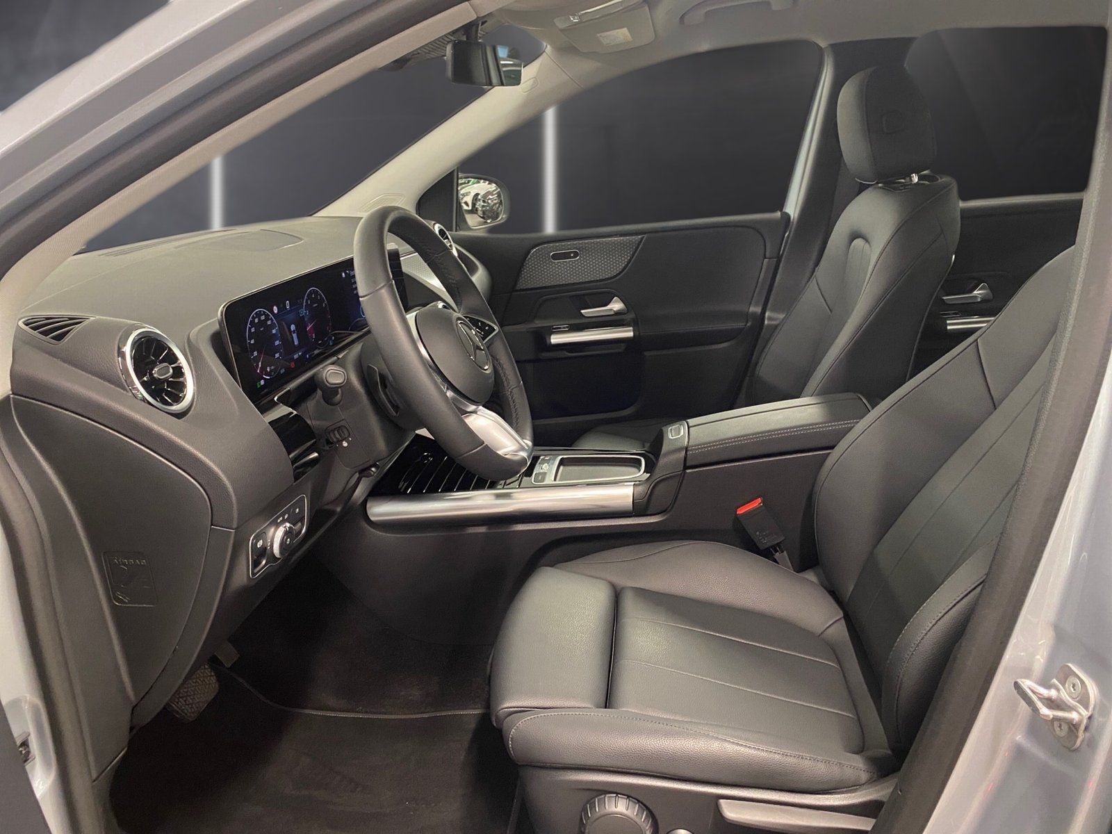 Fahrzeugabbildung Mercedes-Benz B 200 Progressive*AHK*Totwinkel*360°*LED*CarPlay