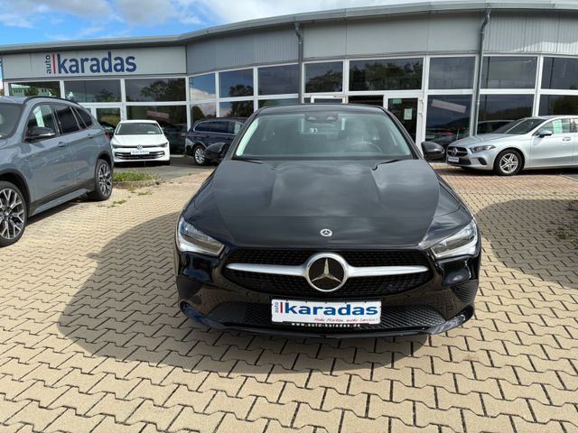 Fahrzeugabbildung Mercedes-Benz CLA 180 Lim >AUT/NAV/LED/Teilleder<