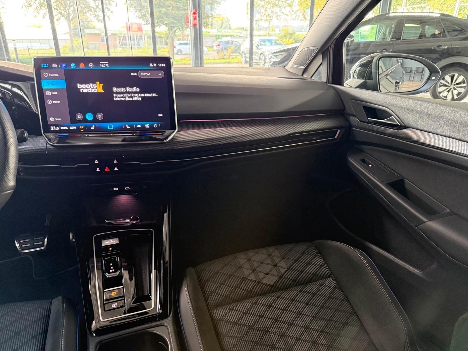 Volkswagen Golf VIII Lim. 1.5 eTSI 110 kW R-Line, миниатюра 23