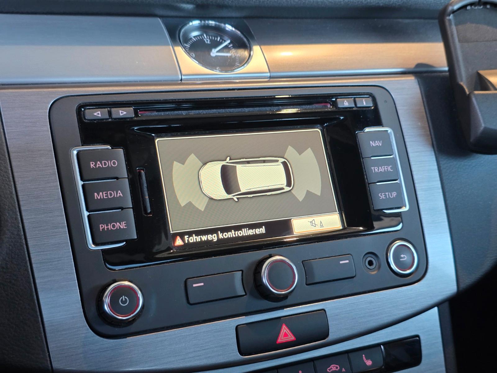 Volkswagen Passat Variant 1.4 TSI 160 ch – Business Edition – Toit panoramique – GPS