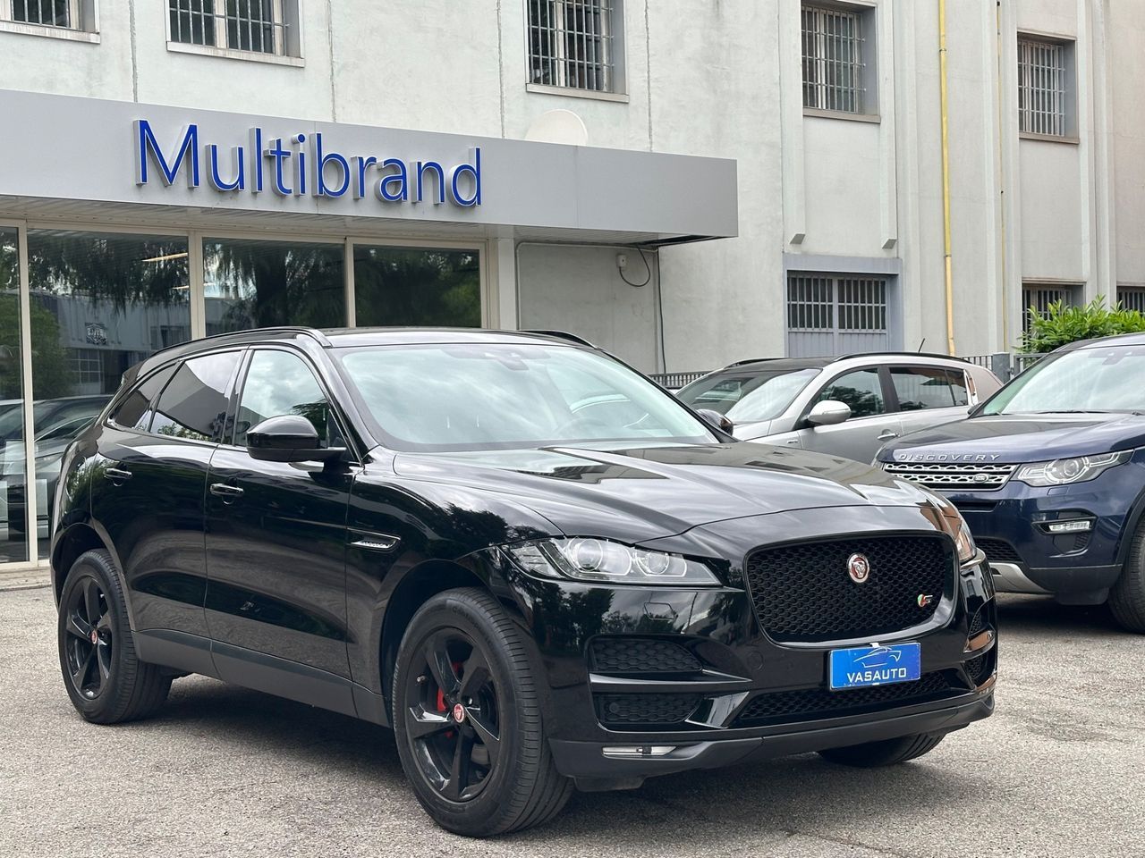 JAGUAR F-Pace