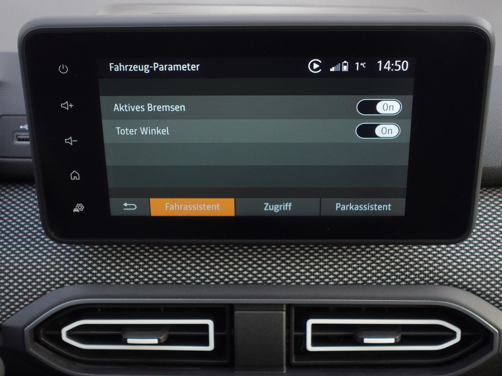 Fahrzeugabbildung Dacia Jogger TCe 110 Extreme+ I.Hd AHK Navi Garantie+